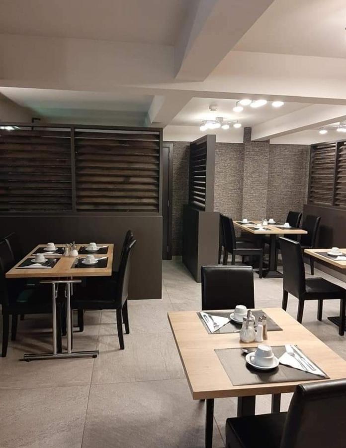 Hotel Saint Daniel Péruwelz 외부 사진
